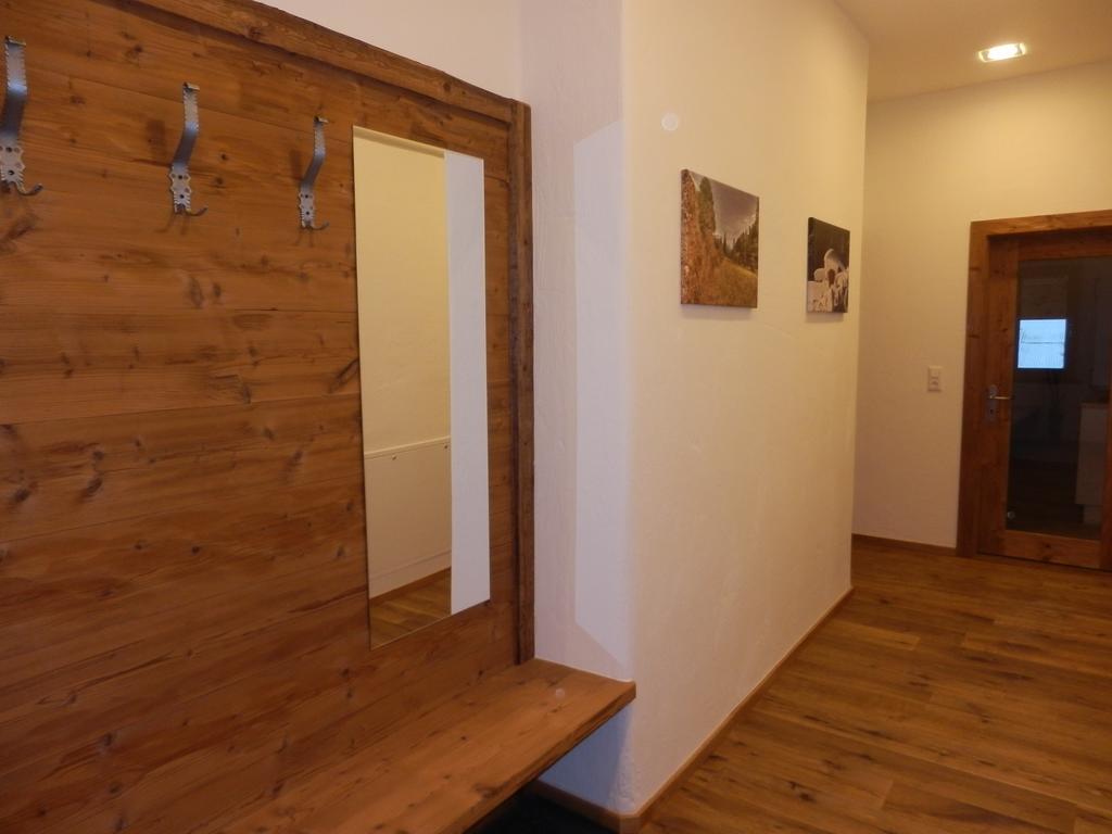Haus Alpenflora Apartment เฟลียร์ช ภายนอก รูปภาพ